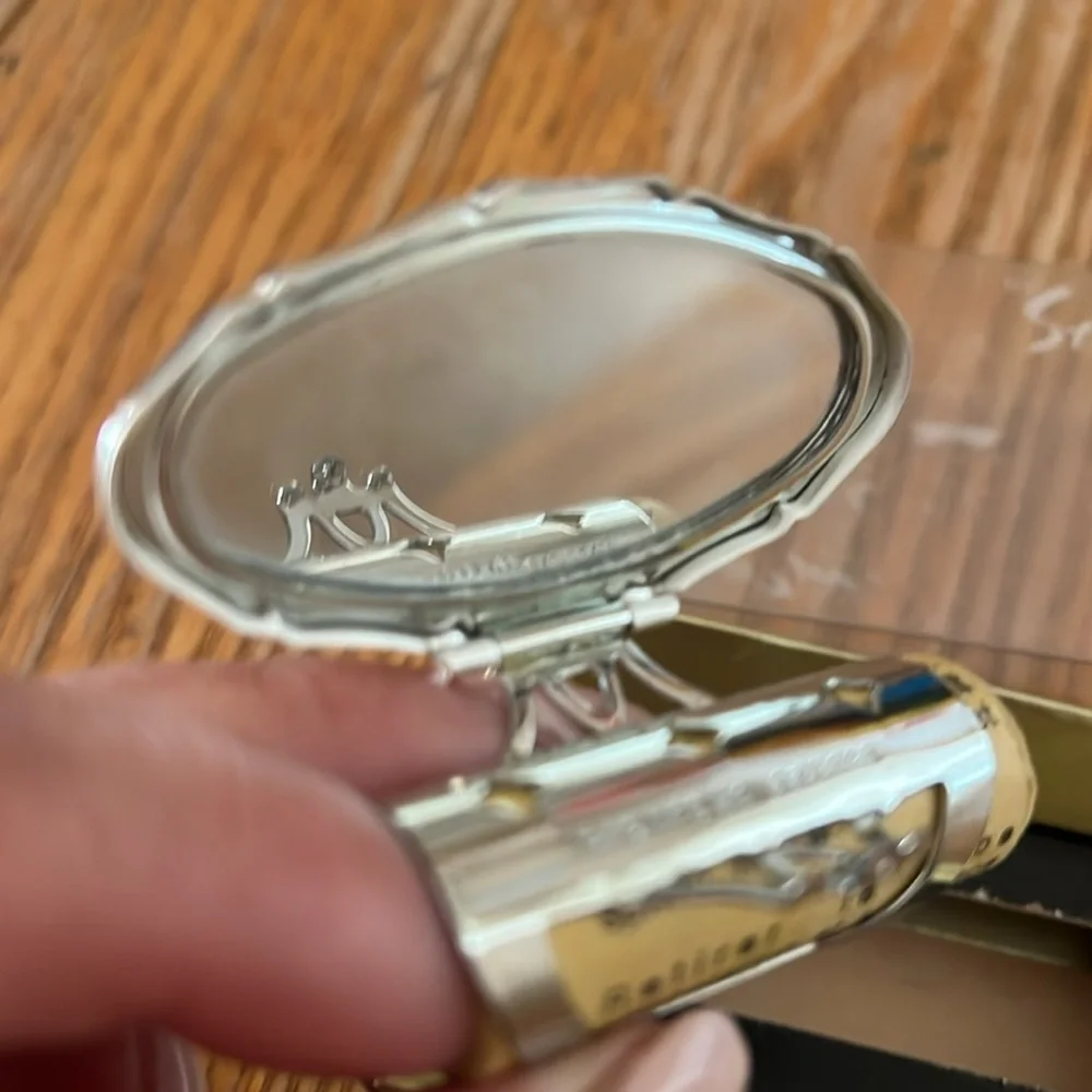 Vintage Stratton Lipview- New - Picture 5 of 6